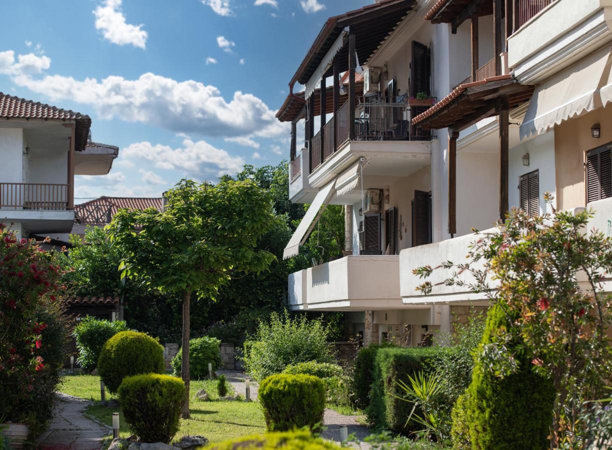 Antique Apartment Afytos Exterior photo
